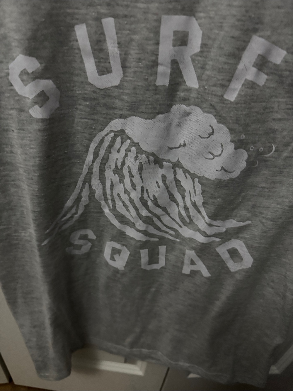 🌟5 for $20 or $6
Surf Squad Graphic Tee - Men's Gray Short Sleeve Shirt
